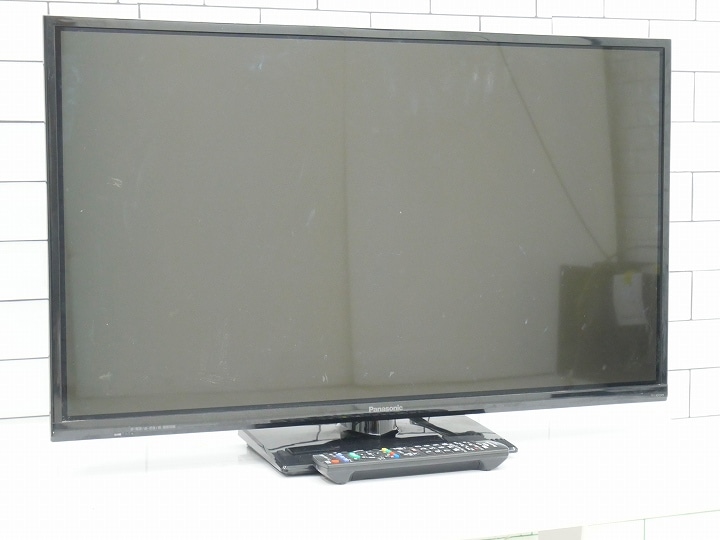 パナソニック製/2017年式32型地上・BS・110度CSデジタルハイビジョン