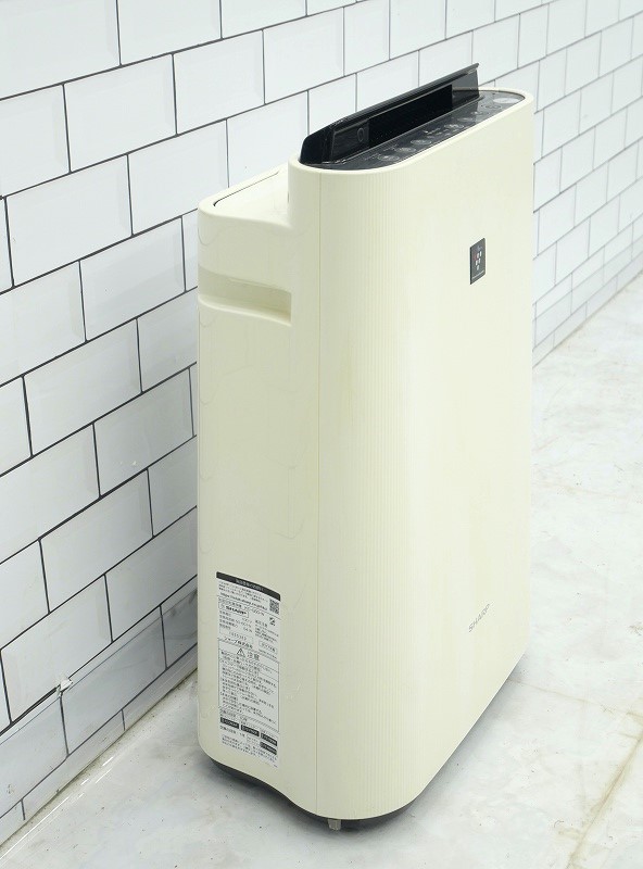 シャープ製 2017年式 加湿空気清浄機 KC-G50-W