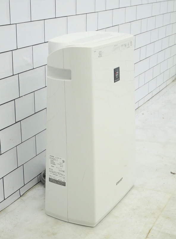 シャープ製 2015年式 空気清浄機 FU-D51-W