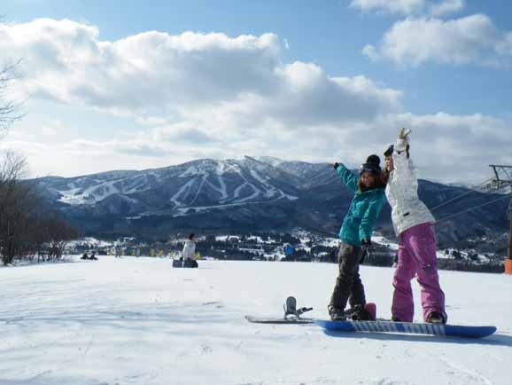 スマリフ】ひるがの高原スキー場 早割リフト1日券＜全日┃大人