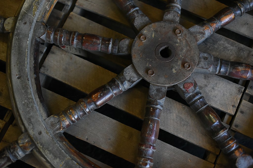 100933 ヴィンテージ 舵 操舵輪 船 ハンドル ウッド 英国製 | NEW！新