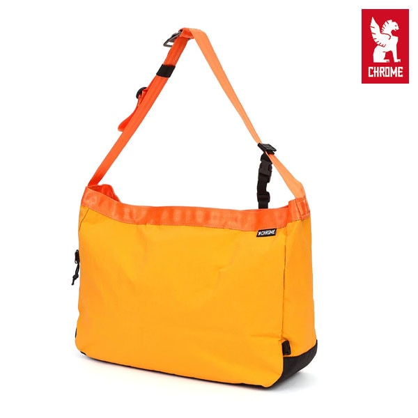 CHROME】NEWSPAPER MESSENGER SMALL カラー：mandarine クローム