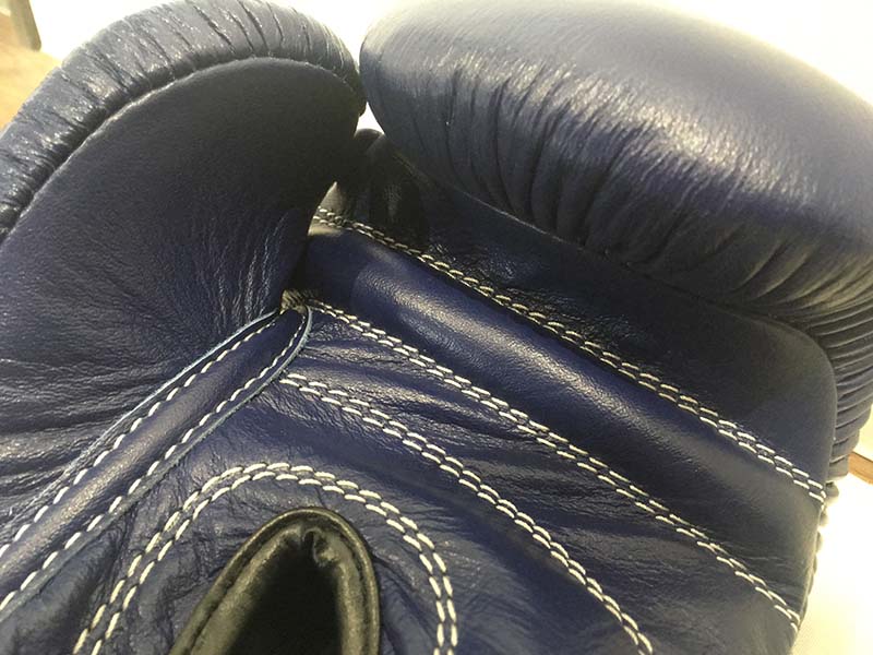 スパーリンググローブ(ソフトタイプ) 16オンス | すべての商品 | ISAMI