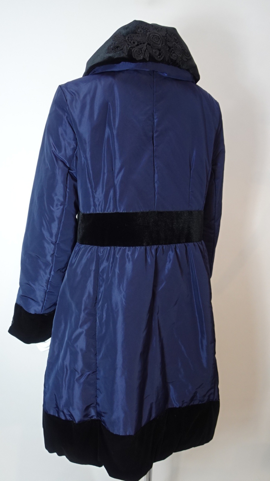 2025年秋冬 レース使いベロア切替ダウンコート 2528009 ｜Super Beauty