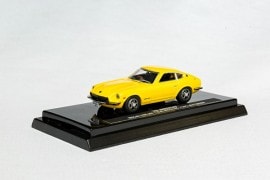 ハコスカ 4ドア GT-R ミニカー