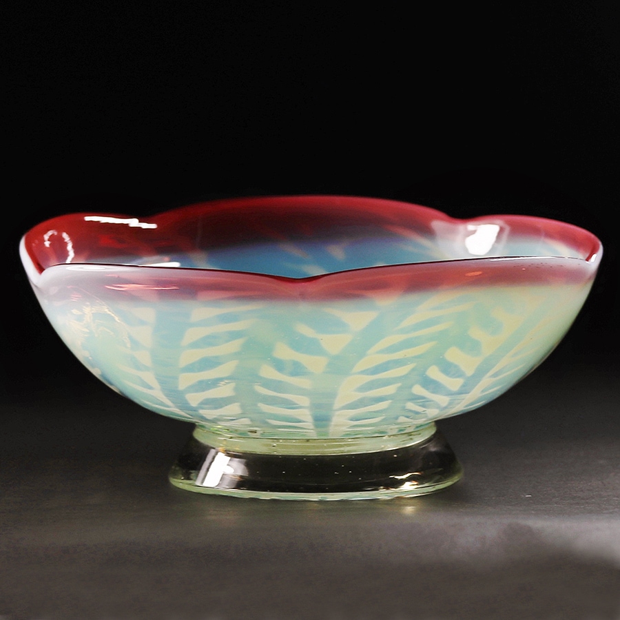 氷コップ 明治～大正時代 和硝子 オパールセント 羊歯葉模様 金赤縁 輪