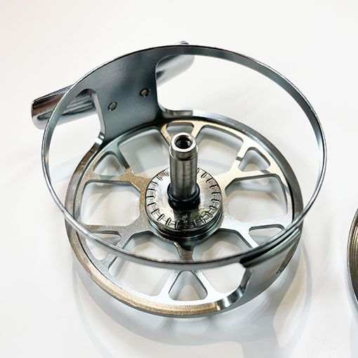 SCIERRA TRAXION 1 LW リール