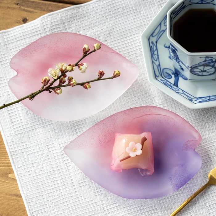 花びら皿 艶消し | 北一硝子 まごころお届け便