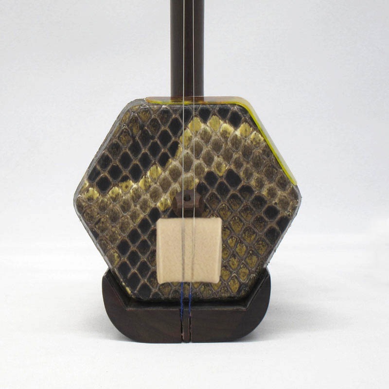 調弦がしやすい金属軸糸巻き採用の紅木二胡 ER-500M