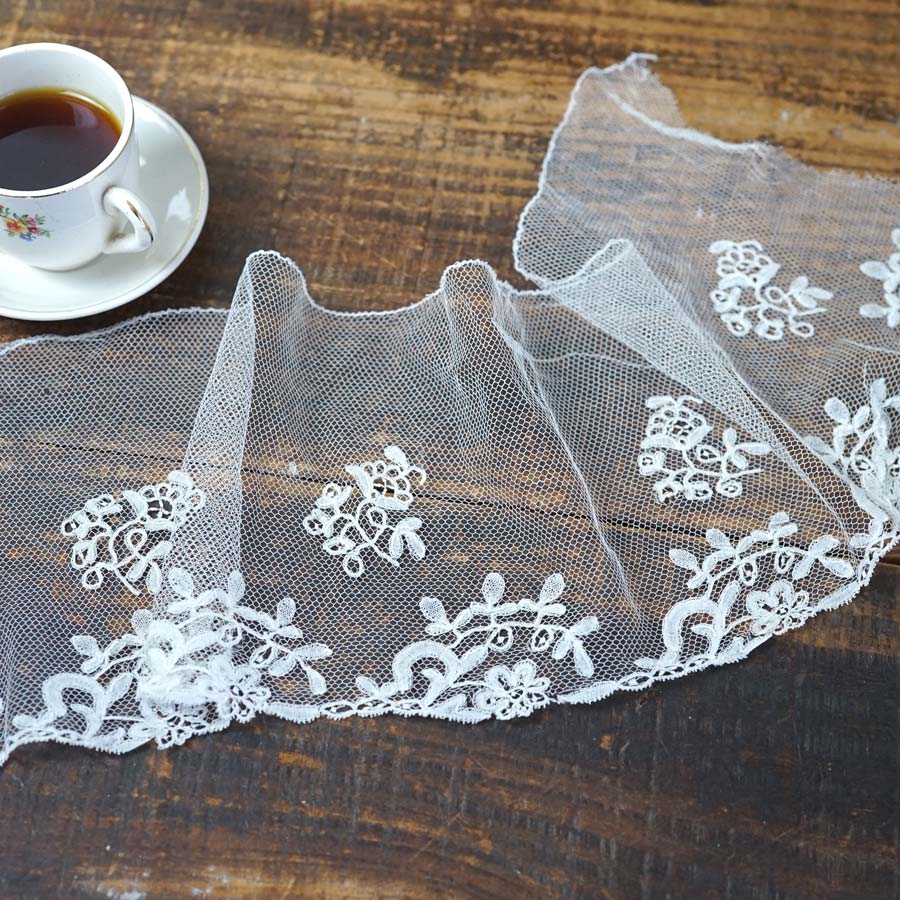 アンティークチュールのアプリカシオンレース 47×13cm gla-1696の通販