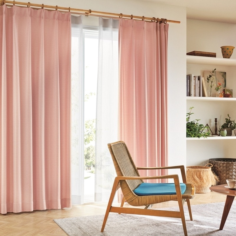 防炎＞優しいカラーの日光をお部屋にとりこむ非遮光カーテン【SI