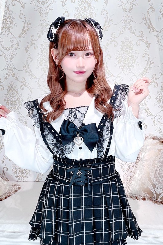 MARS MARS 見せブラ マーズ 見せブラ リボン ピンク 黒 レース 2025年