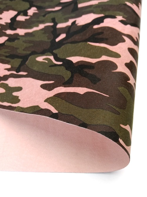 レザークラフト皮革の【切り革】豚革 / スエード / 迷彩柄〈ピンク〉