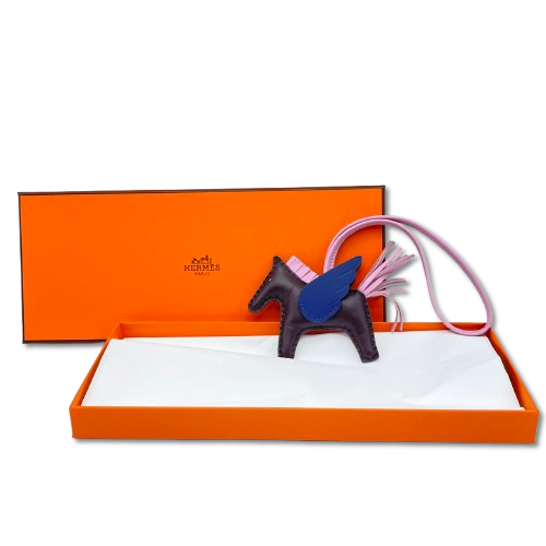 エルメス ペガサスチャーム PM ルージュセリエ/モーヴシルベストル