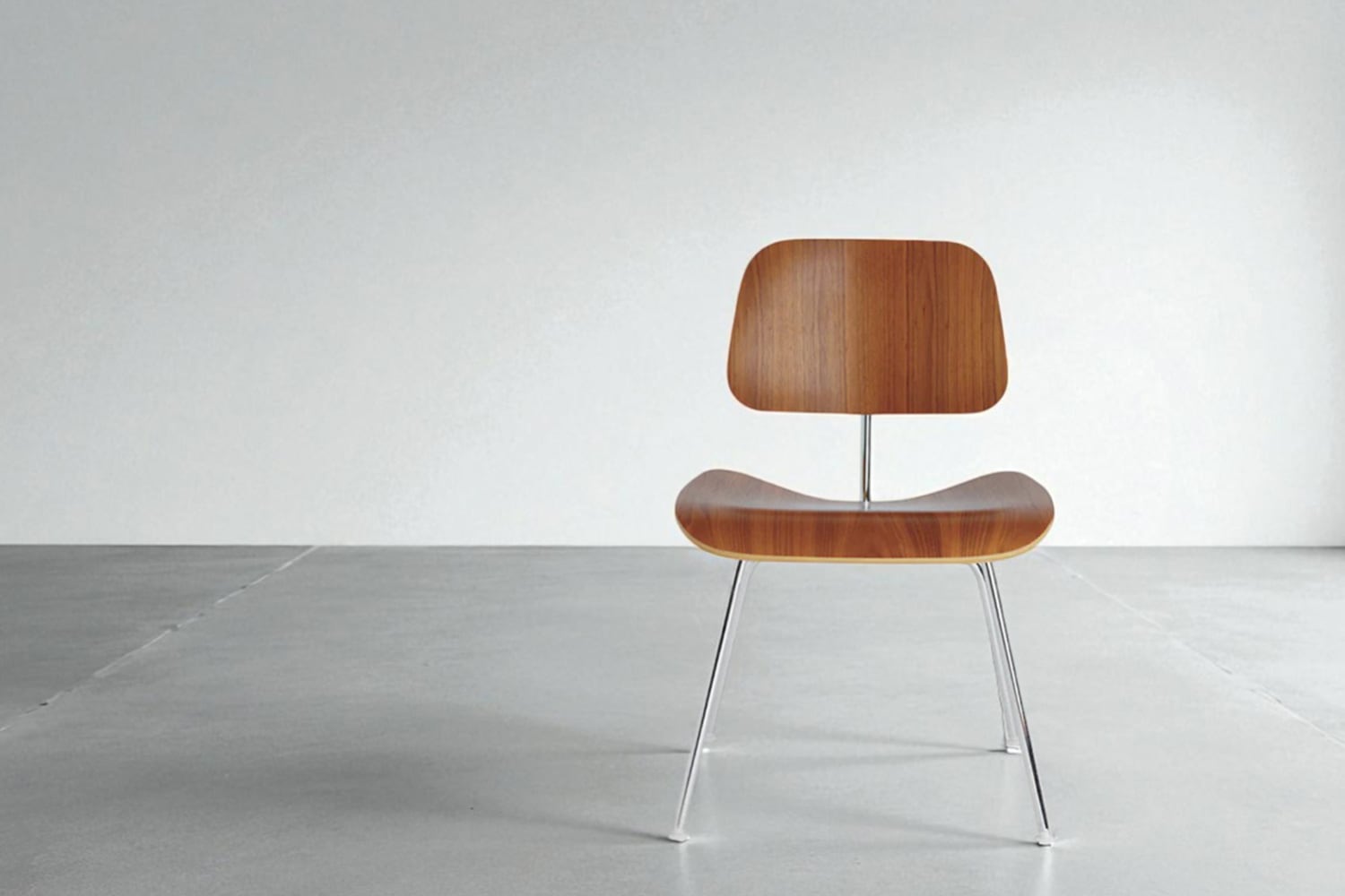 イームズプライウッドダイニングチェア＃メタルレッグの通販 | 家具