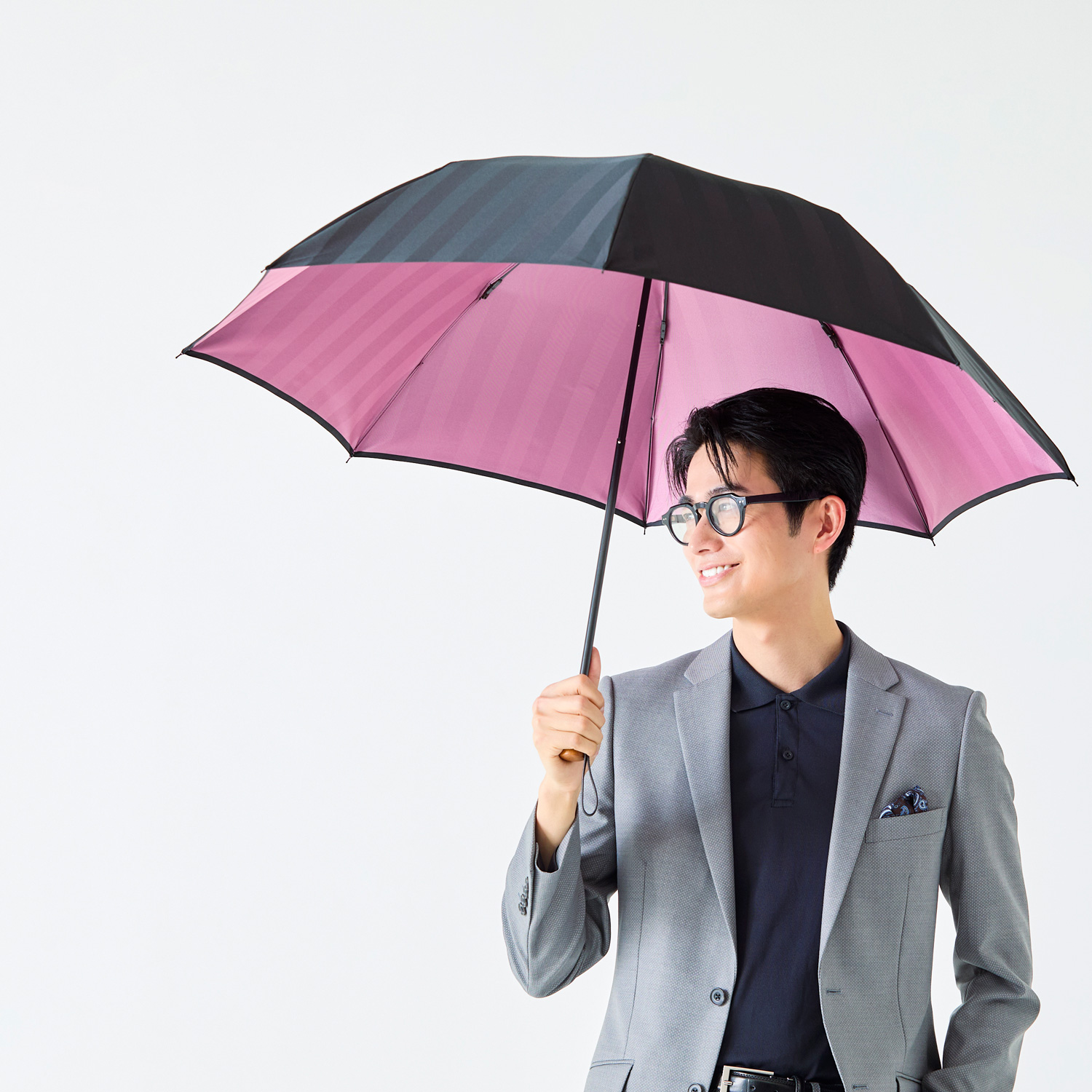 メンズ雨傘】シャドウ-折りたたみ-ブラック×ダークピンク｜トンボ洋傘