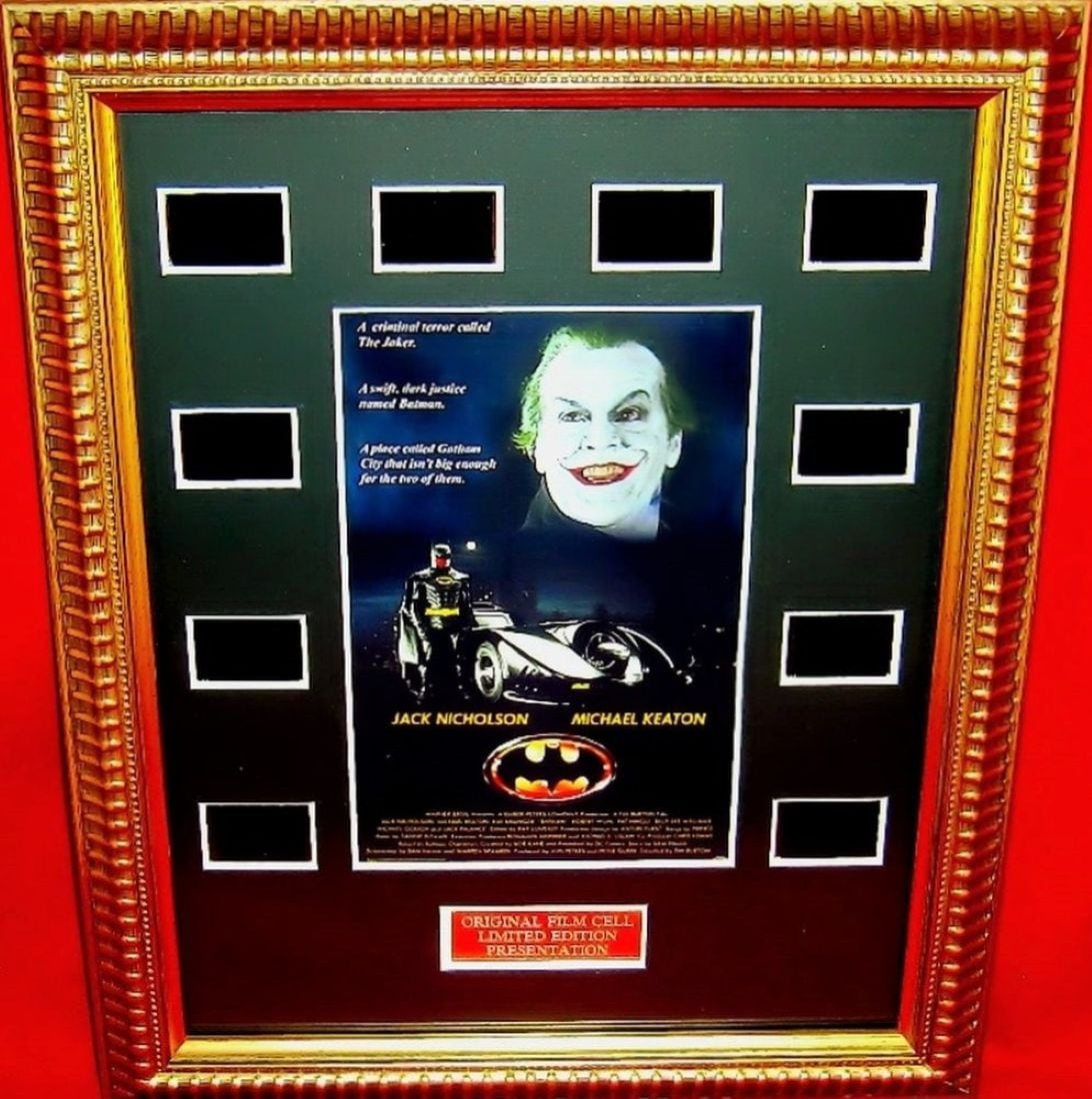 BATMAN | 直筆サイン入 写真 | メガ オートグラフ コレクターズ