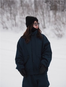 Vネックプルオーバーシャツ | OUTLET | MAHF SUPPLY Official Website