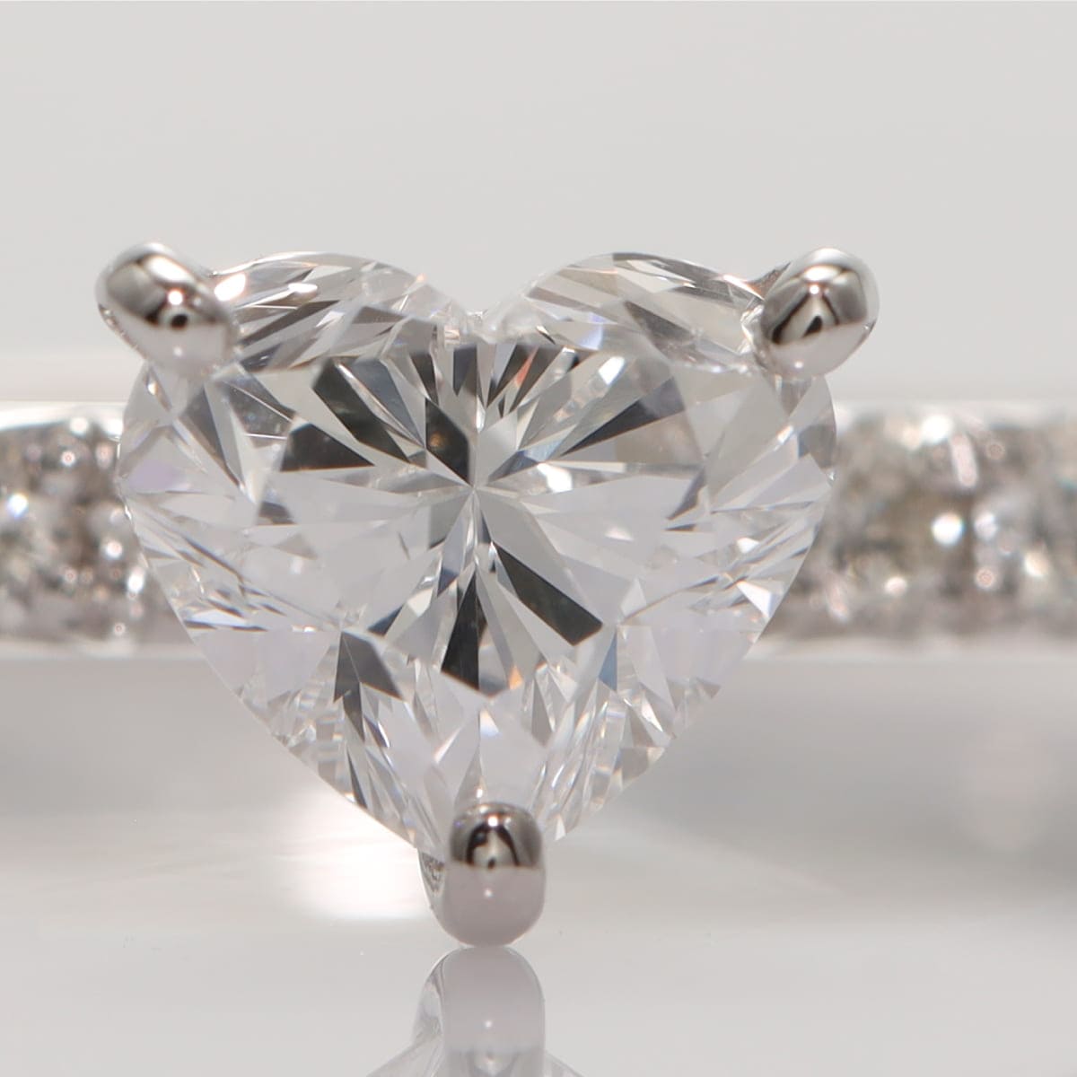 ルガ GIA ダイヤモンド リング ハートシェイプ 0.5ct /s0436da