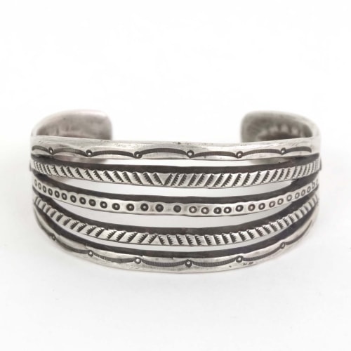 134mm ジェシーロビンズ バングル｜マライカ公式通販