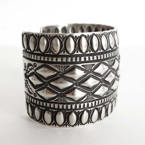 135mm ダリルビセンティ バングル｜マライカ公式通販