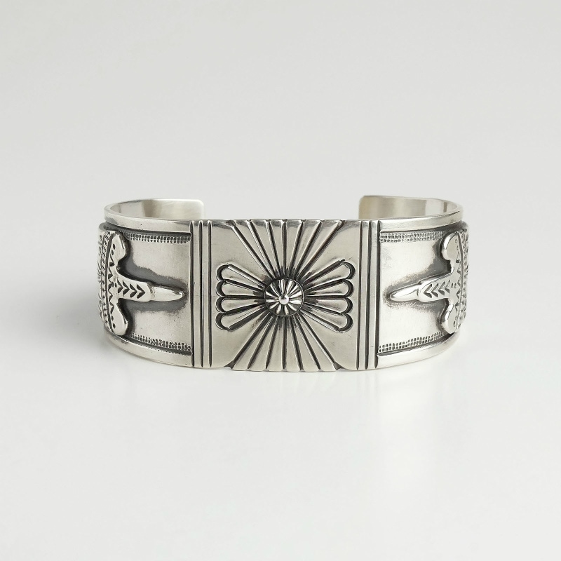 Wilson Jimウィルソンジムのインディアンジュエリー｜マライカ公式通販