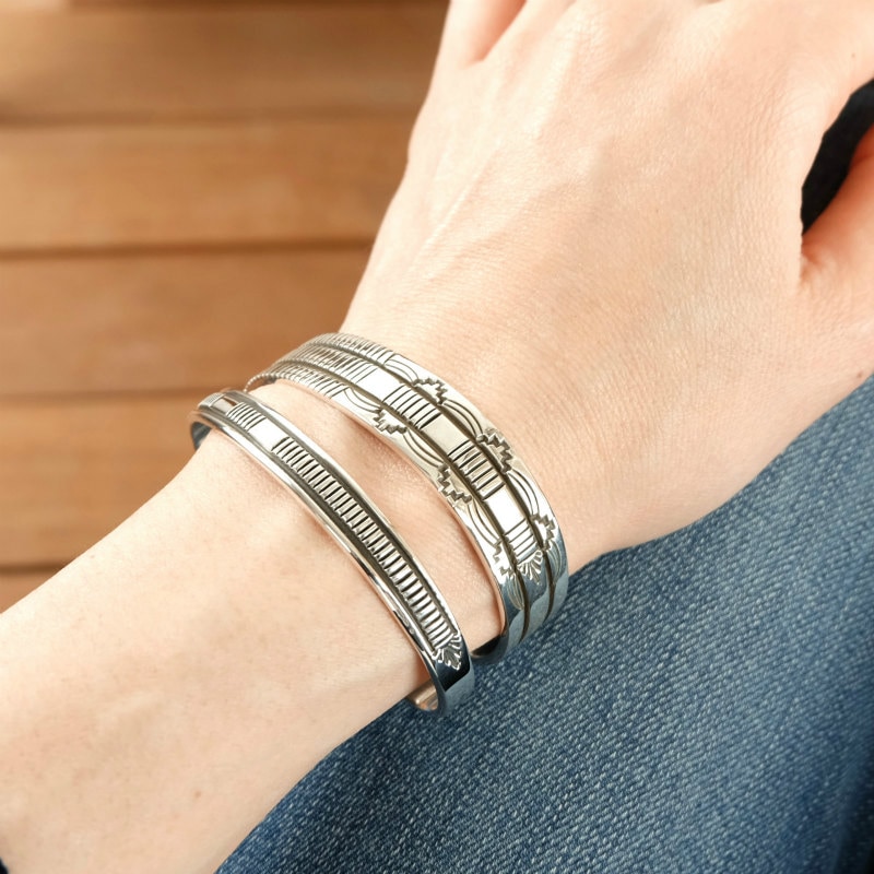 ◇size ブルースモーガン スタンプワーク バングル｜マライカ公式通販