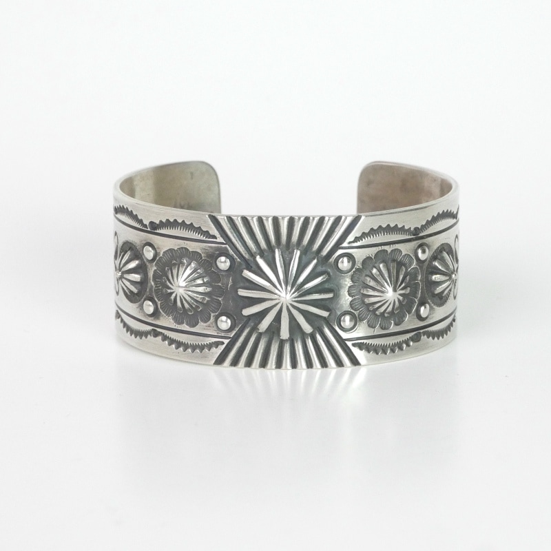 150mm エディソンサンディスミス スタンプワーク バングル｜マライカ