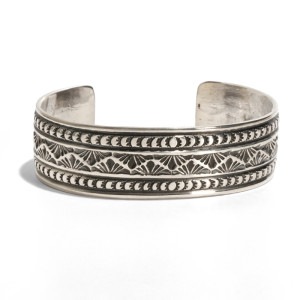 143mm サンシャインリーブス スタンプワーク バングル｜マライカ公式通販