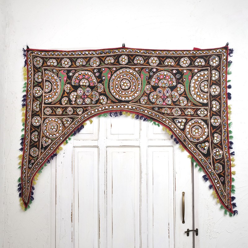 ミラーワーク刺繍｜インドの民芸品｜マライカ公式通販