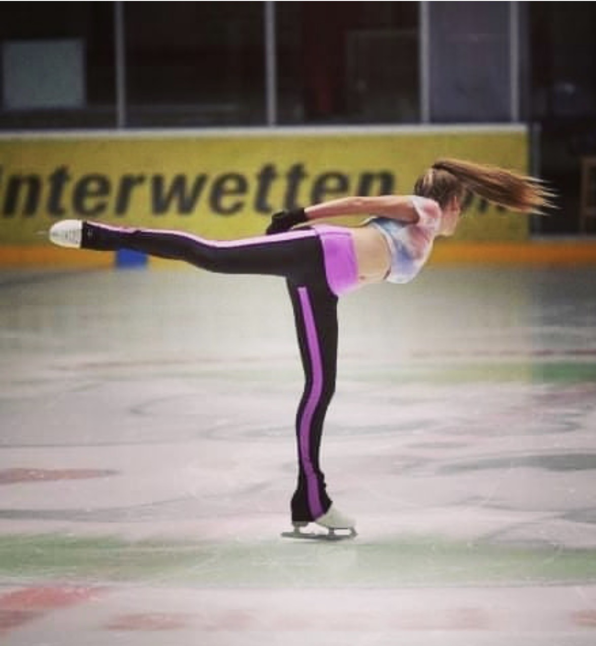 セール‼THUONOパンツ ペガソ大人XS/S - フィギュアスケートの