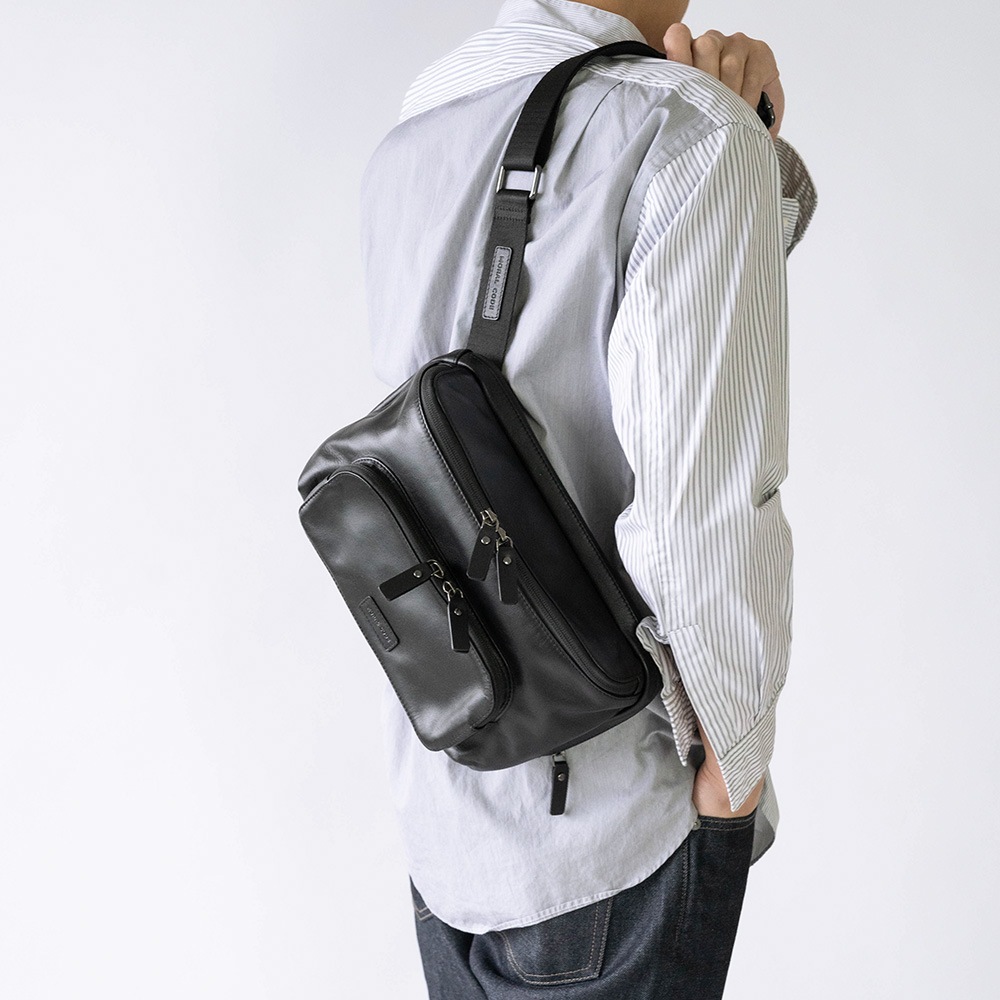 ボディバッグ ショルダーポーチ 8.3インチタブレットLUCAS BLACK