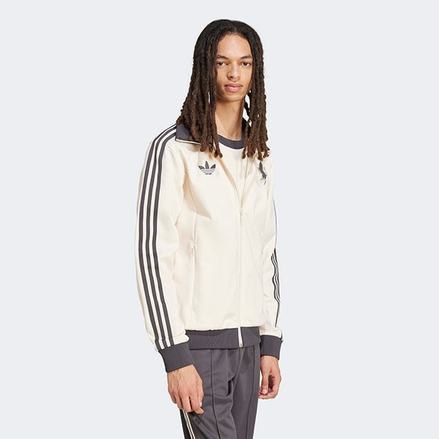 ユベントス オリジナルス LIFESTYLER トラックトップ ワンダーホワイト