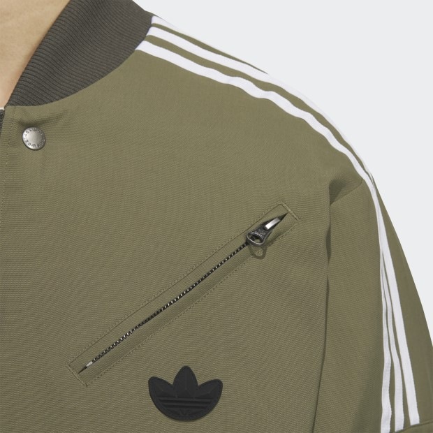 NEW PAD ジャケット オリーブストレータ ｜アパレル,ジャージ