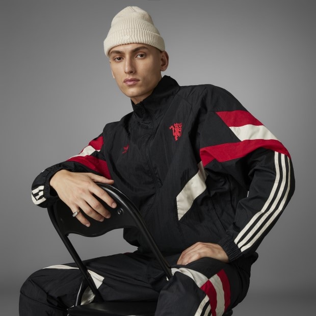 マンチェスターユナイテッド オリジナルス トラックトップ ブラック