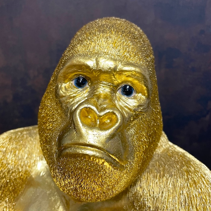 金ゴリラの置物 小物置き トレー台付き 巨大ゴールデンゴリラ グッズ