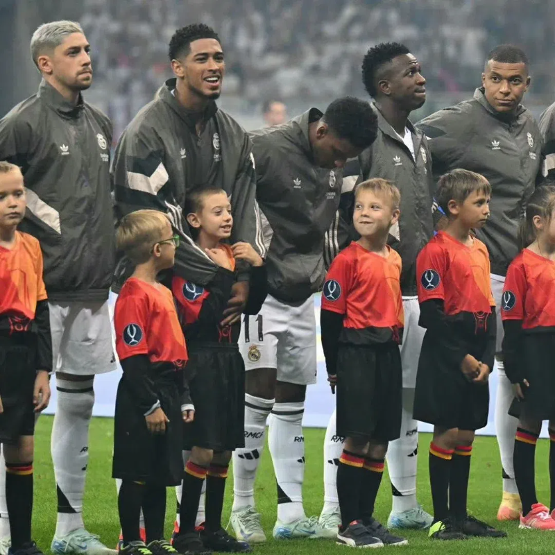 国内完売 adidas レアルマドリード トラック セットアップ Real Madrid