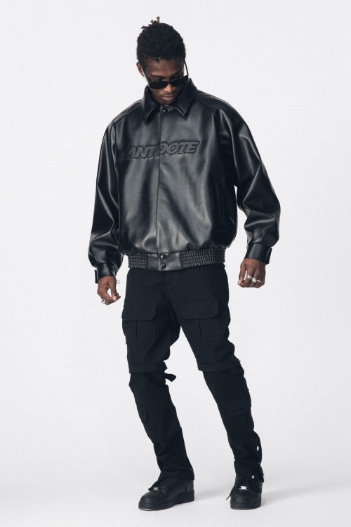 ANTIDOTE エンボスロゴ フェイクレザージャケット｜MIRISE(ミライズ