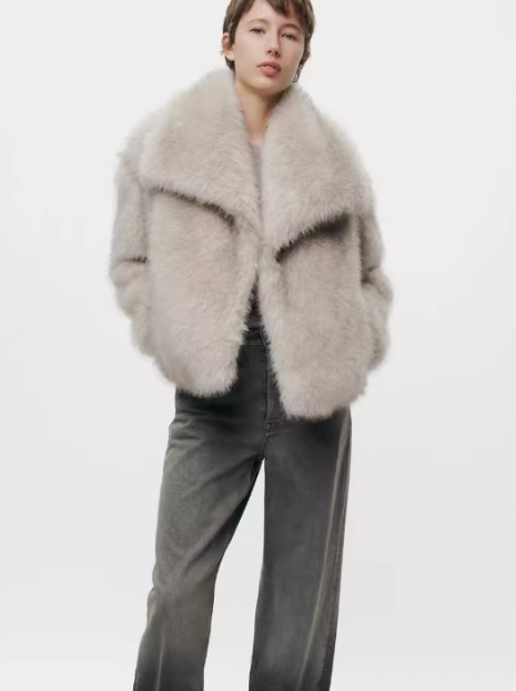 国内完売 ZARA フェイクファーコート ショートジャケット 4360/240