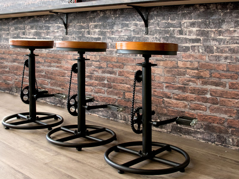ペダルデザインのヴィンテージ風スツール｜インダストリアル