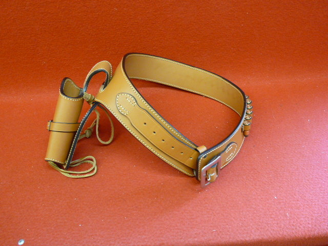 イーストA・ウエスタン ガンベルト（牛革製） サイズ：M No.001-M