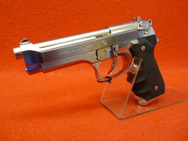 エアガン 18歳以上用 東京マルイ M92F クロームステンレス ガスブロー