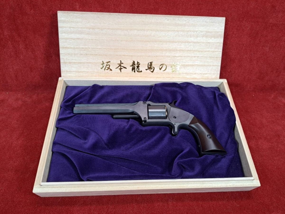 マルシン ダミーカートモデルガン 坂本龍馬の銃 桐箱入り