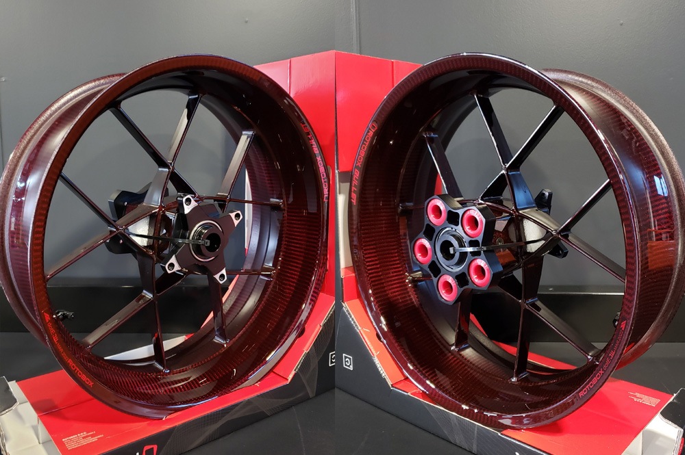 現品限り20％OFF】ROTOBOX(ロトボックス) カーボンホイールセット