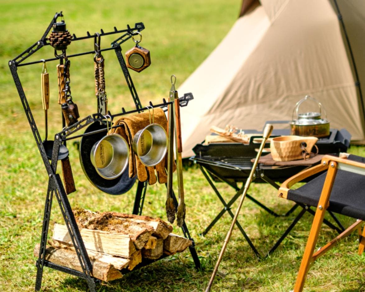 週末値下げ)ネイチャートーンズ ヴァーサティルスタンドブラック イージーハンガー Amazon | NATURE TONES ネイチャートーンズ ヴァーサティルスタンド