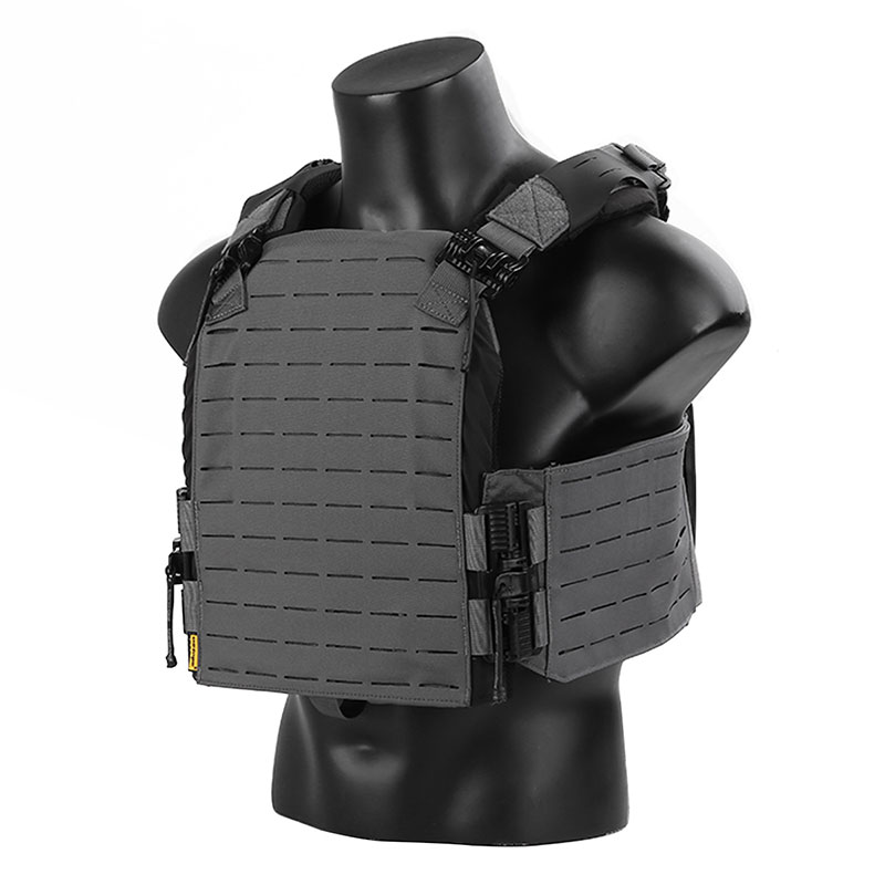 EMERSON FirstSpear Strandhoggタイプ プレートキャリア BK | サバゲー