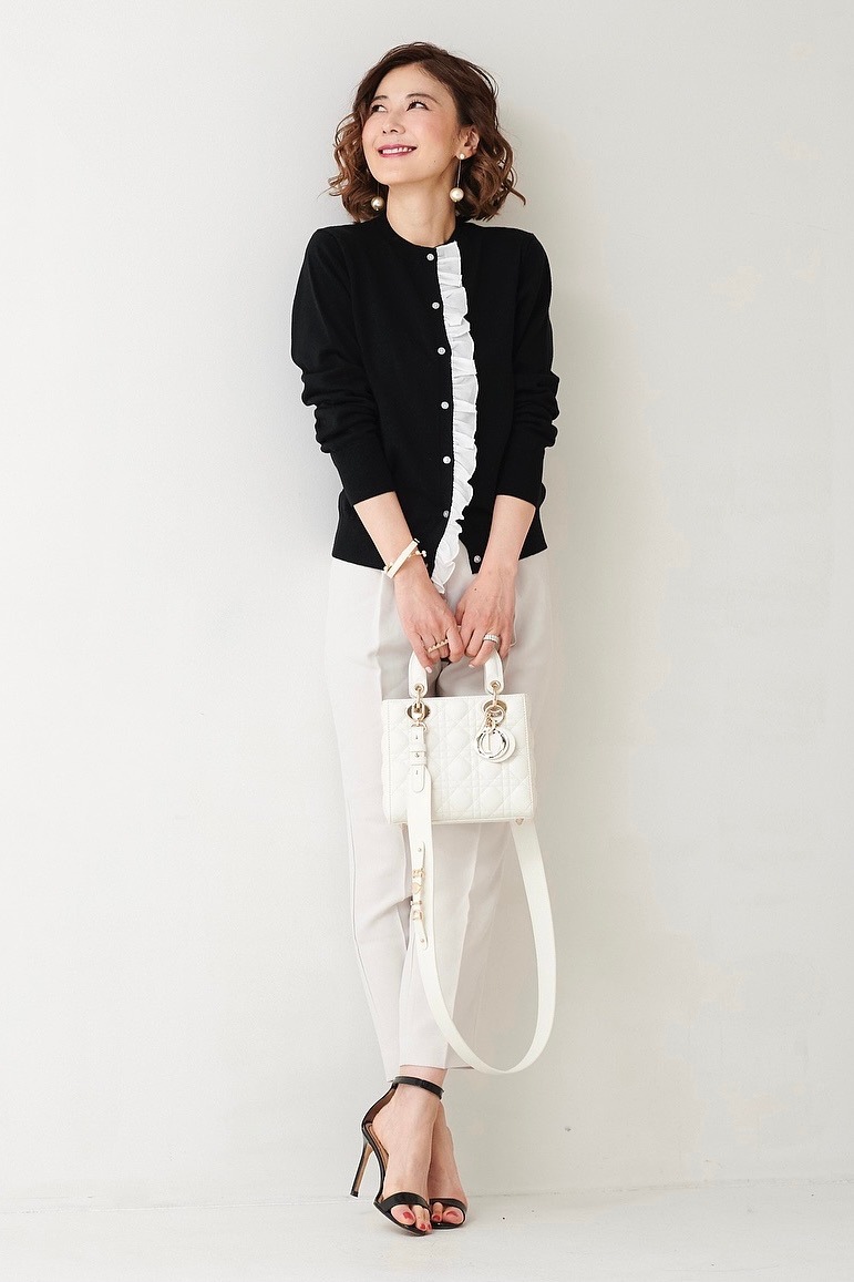 フリルカーディガン/ブラック | TOPS | OBLI