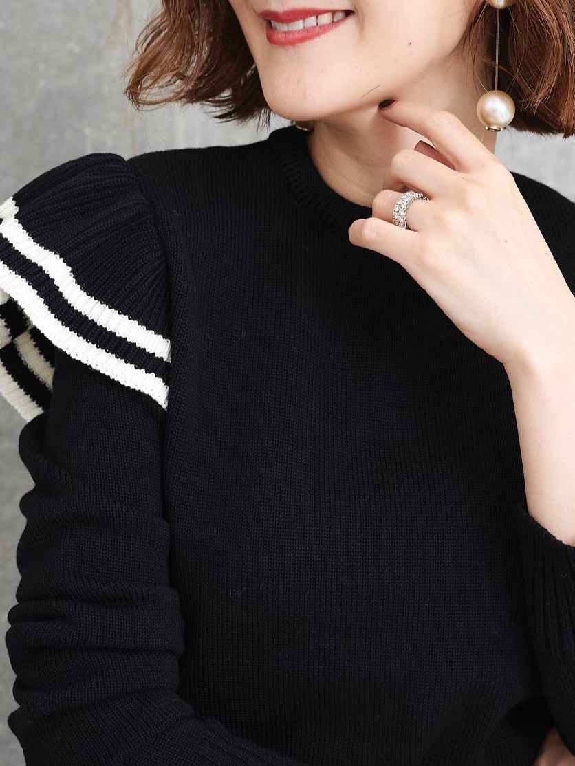 フリルニット/ブラック | TOPS | OBLI