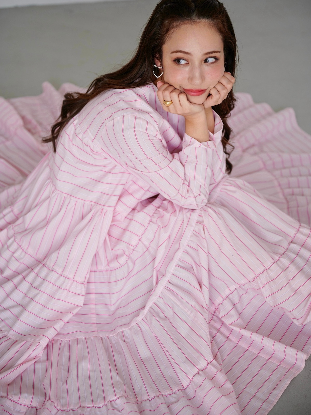 ピンクストライプティアードワンピース | DRESS | OBLI