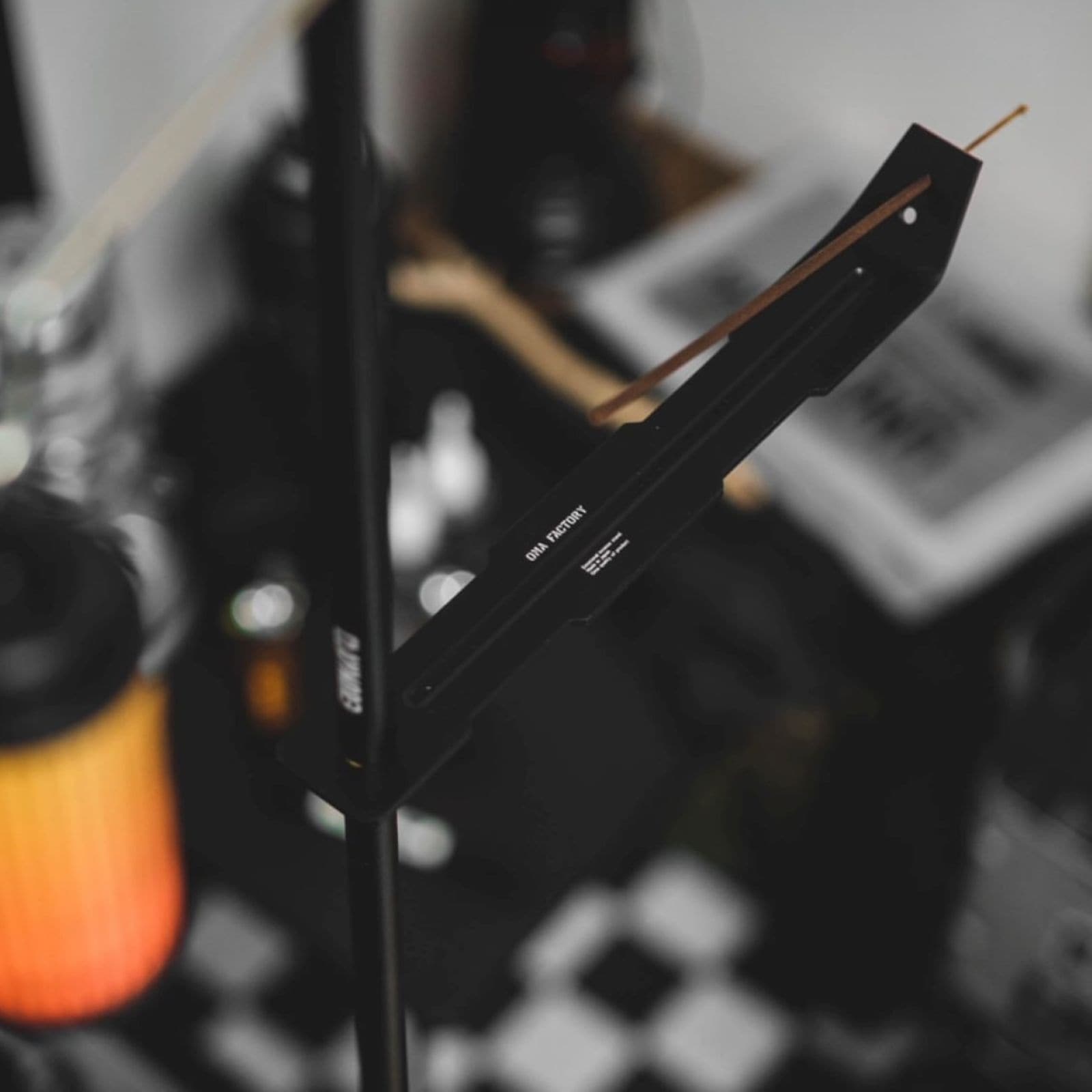 EMO.OKOU-STAND | スペシャルアイテム | OMA Factory